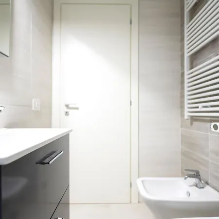 Cheyenne In Pieno Centro Rif A858 Apartamento *